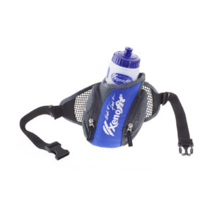 Wasserflasche in einer Tragetasche